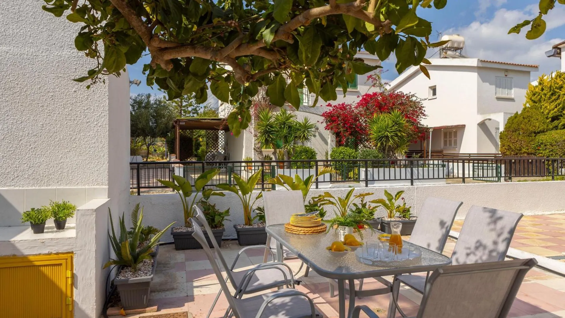 Ayia Thekla Sea Breeze Villa 圣纳帕